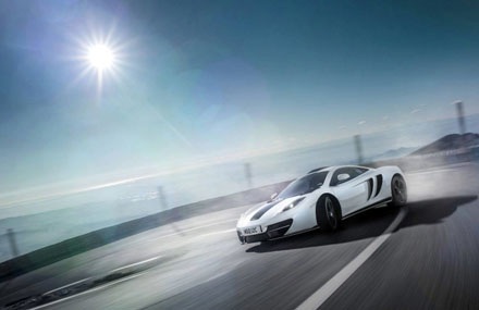 McLaren làm mới chiếc 12C coupé - 1 McLaren làm mới chiếc 12C coupé