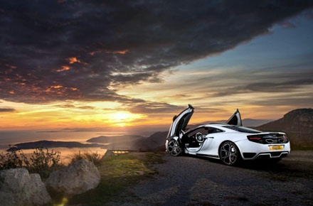 McLaren làm mới chiếc 12C coupé - 3 McLaren làm mới chiếc 12C coupé