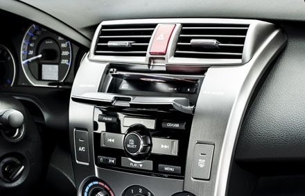 Ổ CD xuất hiện trở lại trên City Limited Edition...