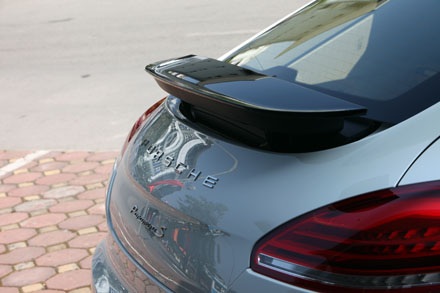 Porsche Panamera 4,5 tỷ đồng đã đủ cho người giàu Việt? - 14 Porsche Panamera 4,5 tỷ đã đủ cho người giàu Việt?