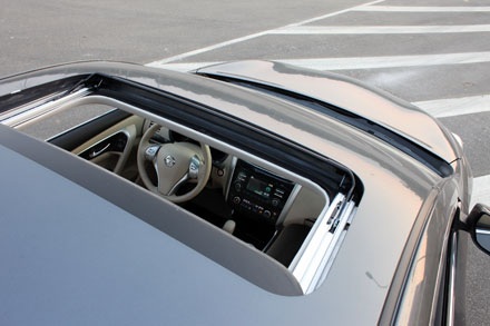 Nissan Teana – xe Mỹ cho người Việt - 8 Nissan Teana – Lí lịch mới, sức hút mới