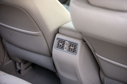 Nissan Teana – Lí lịch mới, sức hút mới - 11 Nissan Teana – Lí lịch mới, sức hút mới