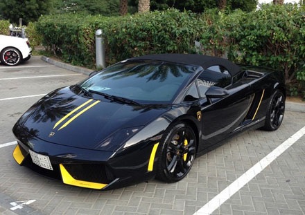 Lamborghini đưa nhau đến Dubai kỷ niệm 50 năm thành lập hãng