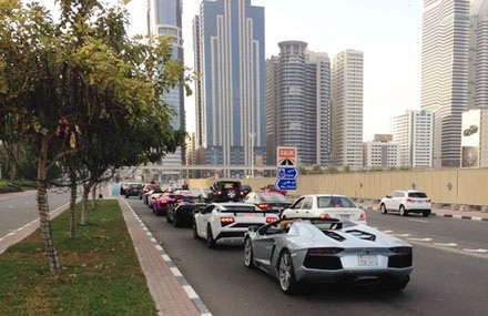 Lamborghini đưa nhau đến Dubai kỷ niệm 50 năm thành lập hãng