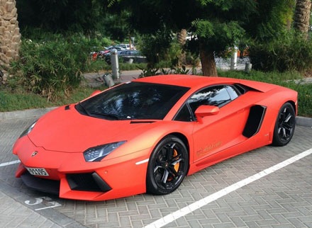 Lamborghini đưa nhau đến Dubai kỷ niệm 50 năm thành lập hãng