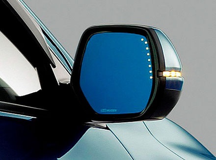 Vezel của Honda được Mugen trang bị thêm phụ kiện - 15 Phạm Trung Đức