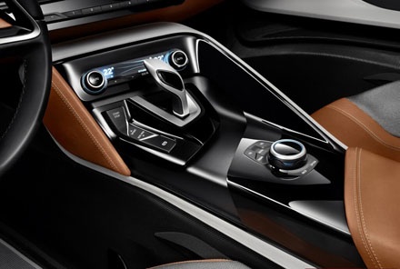 BMW i8 Spyder đối mặt với khó khăn trong sản xuất - 10 Download trọn bộ hình nền độ phân giải cao mẫu BMW i8 Spyder
mui trần dự kiến sản xuất năm 2015