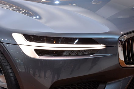 Volvo Coupé concept sự ngạc nhiên đến từ Bắc Âu - 13 Dưới
sự chỉ đạo trực tiếp của thiết kế trưởng Volvo