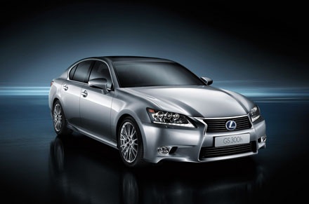 Toyota tung phiên bản Lexus GS 300h mới ở châu Âu - 1 Toyota tung phiên bản Lexus GS 300h mới ở châu Âu