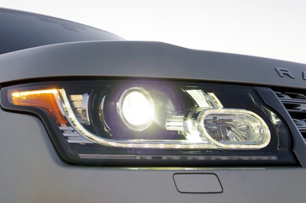 Triệu hồi gần 4.000 chiếc Range Rover đời 2013 - 2014 - 4 Hội An