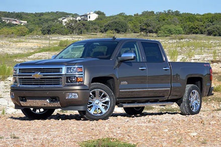 10 mẫu xe bán chạy nhất nước Mỹ năm 2013 có giá bao nhiêu tiền? - 2 Chevrolet Silverado 2014: 480.414 chiếc, sử dụng động cơ V8 6,2 lít,