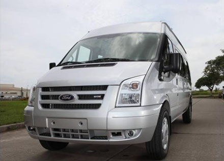 Ford Việt Nam triệu hồi Transit vì gạt nước - 1 Ford Việt Nam triệu hồi Transit vì gạt nước