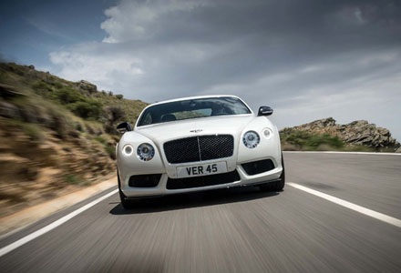 Bentley Continental GTS V8 S ra mắt tại Detroit Motor Show - 22 Được biết Bentley
Continental GTS V8 S sẽ xuất hiện tại các showroom của Mỹ vào cuối năm nay.