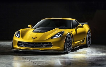 Corvette Stingray Z06 phiên bản năm 2015 chính thức xuất hiện - 1 Corvette Stingray Z06 phiên bản năm 2015 chính thức xuất hiện