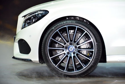 <span style=font-size:12.0pt;
font-weight:normal;mso-bidi-font-weight:bold>