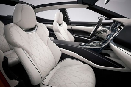 Nissan Sport Sedan Concept – mẫu xe ấn tượng nhất Detroit 2014 - 7 Nissan Sport Sedan Concept – mẫu xe ấn tượng bậc nhất Detroit năm nay