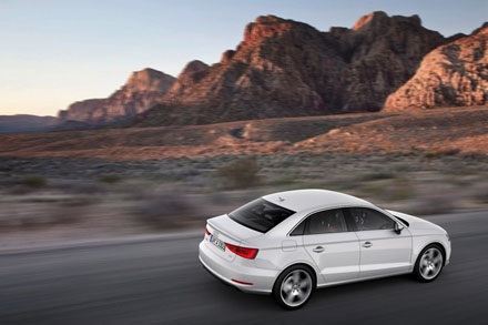 Audi A3 sedan 2.0 TSI có giá từ 29.900 USD - 6 Download trọn bộ hình nền độ phân giải cao phiên bản sedan
Audi A3 thế hệ mới