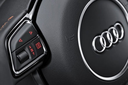 Audi A3 sedan 2.0 TSI có giá từ 29.900 USD - 10 Download trọn bộ hình nền độ phân giải cao phiên bản sedan
Audi A3 thế hệ mới