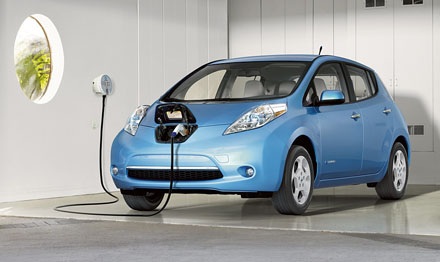 Chiếc xe điện Nissan Leaf cán mốc 100.000 xe bán ra - 9 Cũng theo ông
