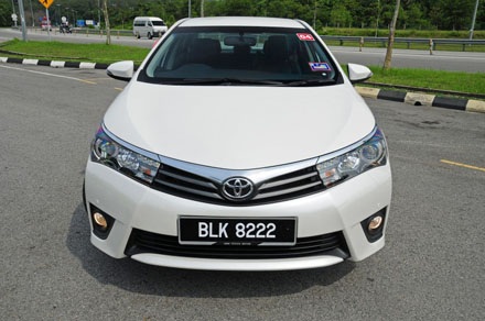 Toyota Corolla Altis 2014 chính thức ra mắt tại Malaysia - 2 Về
thiết kế ngoại thất,