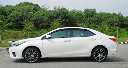 Toyota Corolla Altis 2014 chính thức ra mắt tại Malaysia - 24 Về
thiết kế ngoại thất,
