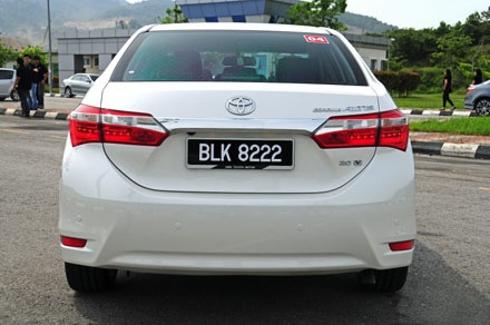 Toyota Corolla Altis 2014 chính thức ra mắt tại Malaysia - 3 Về
thiết kế ngoại thất,