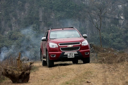 Navara tiếp tục làm người tiêu dùng đợi chờ - 7 Thông số kỹ thuật của xe Colorado tại Việt Nam