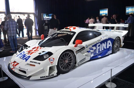 McLaren F1 GTR bán đấu giá được 5,28 triệu USD - 3 Theo