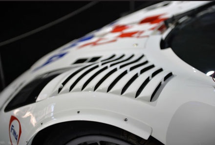 McLaren F1 GTR bán đấu giá được 5,28 triệu USD - 11 Theo