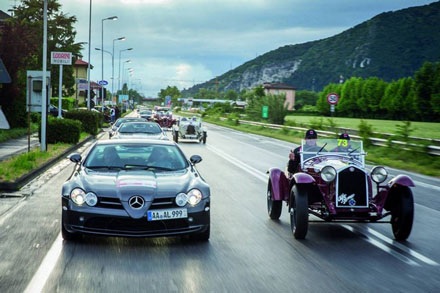 CLB Cung thủ cùng Mũi tên bạc SLR McLaren - 3 Download
trọn bộ sưu tập hình nền độ phân giải cao bộ sưu tập những nơi SLR Club đi qua