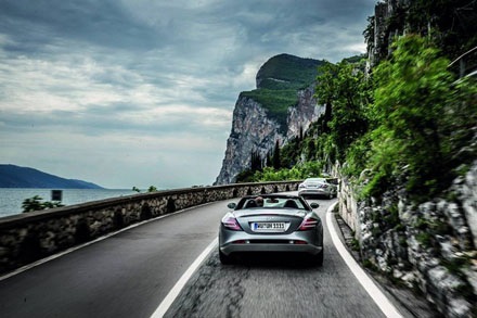 CLB Cung thủ cùng Mũi tên bạc SLR McLaren - 8 Download
trọn bộ sưu tập hình nền độ phân giải cao bộ sưu tập những nơi SLR Club đi qua