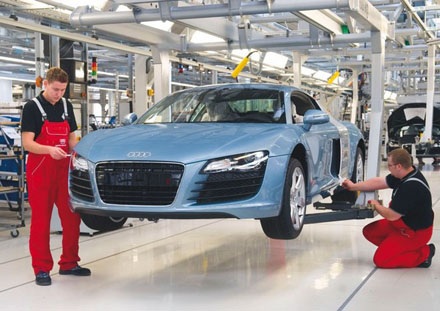 Audi R8 V10 được hoàn thiện như thế nào? - 6 Có bao nhiêu bước để có một chiếc Audi R8 V10 hoàn thiện?