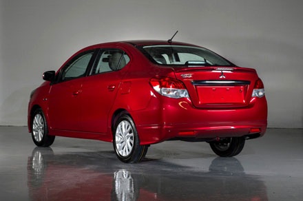 Mitsubishi Mirage sedan chính thức xuất hiện - 3 Hội An