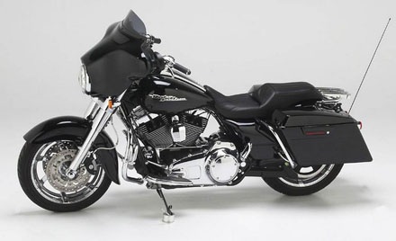 Harley-Davidson FLH với bộ “yên cương” mới - 13 Phạm Trung Đức