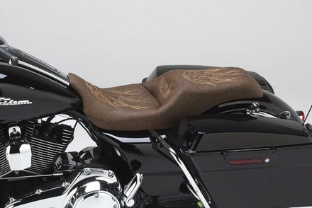 Harley-Davidson FLH với bộ “yên cương” mới - 18 Phạm Trung Đức