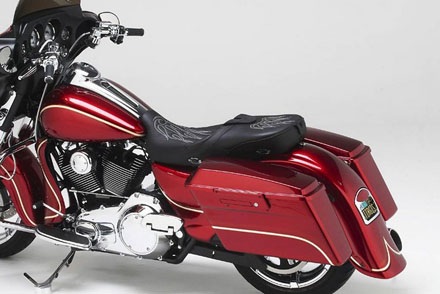 Harley-Davidson FLH với bộ “yên cương” mới - 8 Phạm Trung Đức