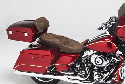 Harley-Davidson FLH với bộ “yên cương” mới - 10 Phạm Trung Đức