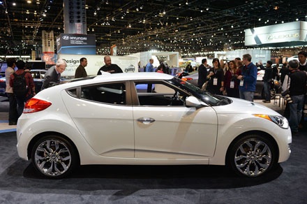 Hyundai Veloster RE: FLEX Edition làm duyên với người Mỹ - 8 Hội An