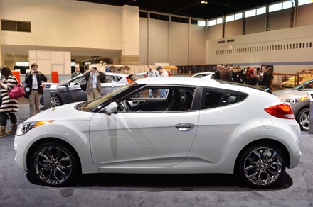 Hyundai Veloster RE: FLEX Edition làm duyên với người Mỹ - 9 Hội An