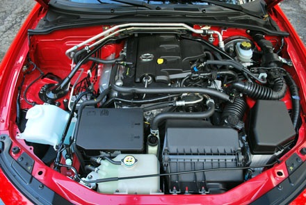 Mazda lên kế hoạch ra mắt thế hệ thứ 4 của chiếc MX-5 Miata - 17 Được biết MX-5 thế hệ mới sẽ sử dụng hệ
khung gầm của chiếc