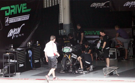 "Honda RCV1000R thực sự không dễ điều khiển" - 4 Trong mùa giải MotoGP 2014 sẽ có 4 chiếc