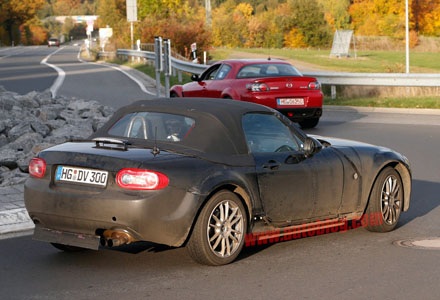 Mazda lên kế hoạch ra mắt thế hệ thứ 4 của chiếc MX-5 Miata - 1 Mazda lên kế hoạch ra mắt thế hệ thứ 4 của chiếc MX-5 Miata