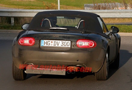 Mazda lên kế hoạch ra mắt thế hệ thứ 4 của chiếc MX-5 Miata - 4 Mazda lên kế hoạch ra mắt thế hệ thứ 4 của chiếc MX-5 Miata