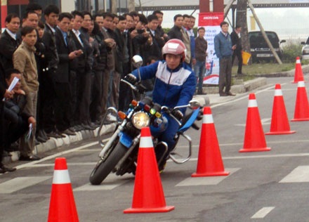 Honda Việt Nam hỗ trợ đào tạo cho các cán bộ Sở GTVT toàn quốc - 2 Honda Việt Nam hỗ trợ đào tạo cho các cán bộ Sở GTVT toàn quốc