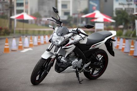 Yamaha FZ150i có giá bán 67,5 triệu đồng - 10 Yamaha FZ150i có giá bán 67,9 triệu đồng