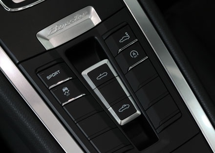 Boxster – Em út nhà Porsche tại Việt Nam - 27 Boxster – Em út nhà Porsche tại Việt Nam