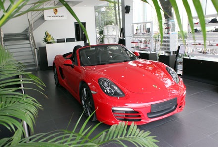 Boxster – Em út nhà Porsche tại Việt Nam - 4 Boxster – Em út nhà Porsche tại Việt Nam