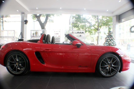 Boxster – Em út nhà Porsche tại Việt Nam - 8 Boxster – Em út nhà Porsche tại Việt Nam