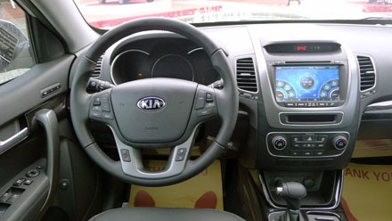 KIA Sorento máy dầu lắp ráp trong nước ra mắt - 9 Dân trí sẽ có bài giới thiệu cụ thể mẫu Sorento 2014 trong
thời gian tới đây.