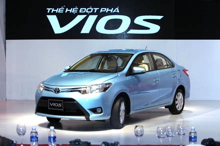 Vios mới chính thức ra mắt tại Việt Nam - 4 Không có nhiều sự khác biệt giữa động cơ 1.5L (trên) và 1.3L (dưới)